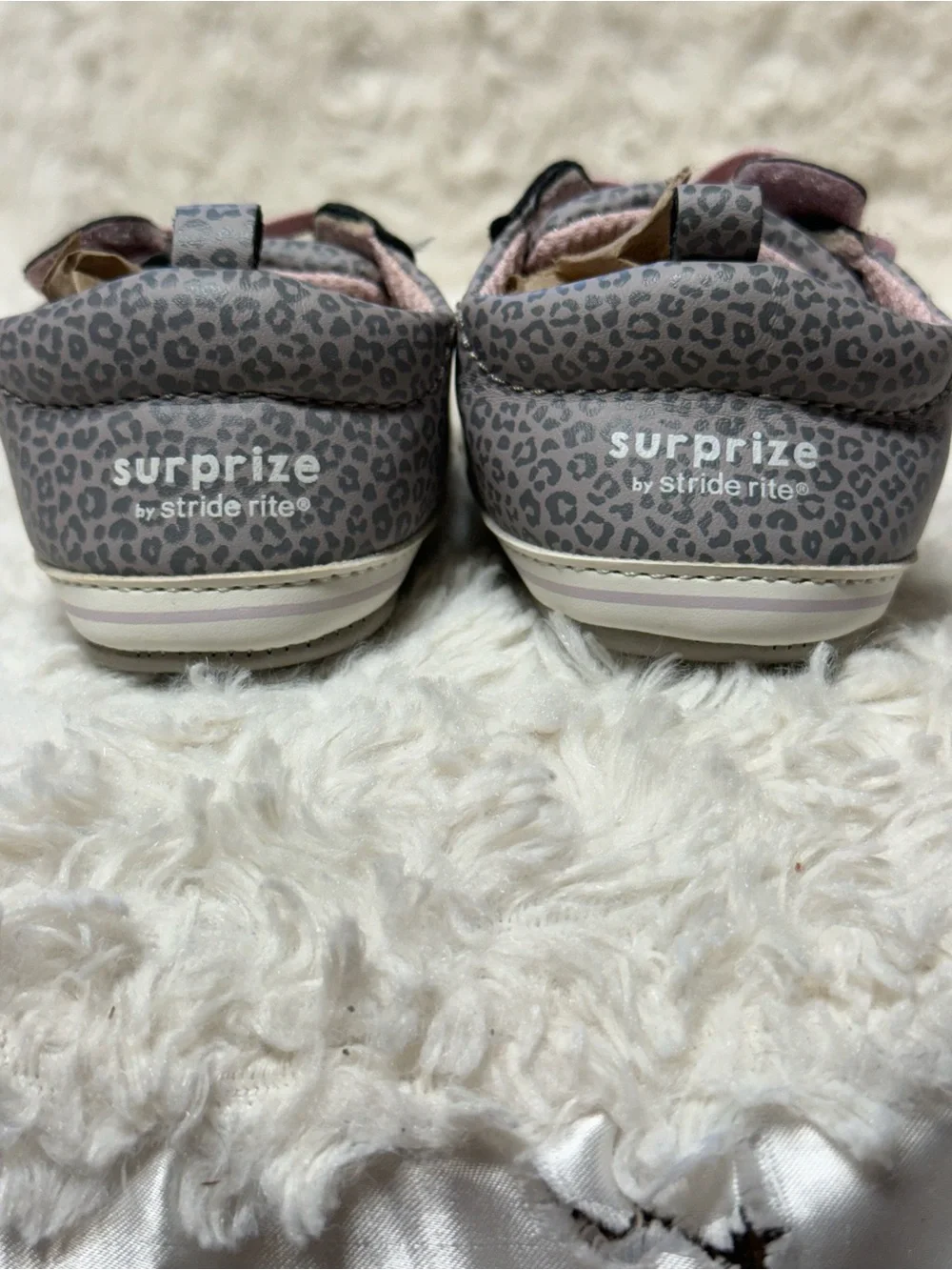 Stride Rite Surprize Girls Gray Leopard Pink Sneakers Shoes